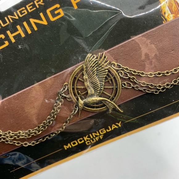 NECCA The Hunger Games: CATCHING FIRE Mockingjay Cuff New In Package - Picture 1 of 8
